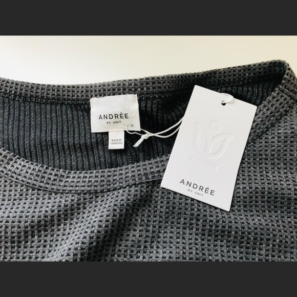 Andree By Unit grey knit top 1X - Picture 3 of 5
